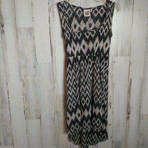 Lilka Brand Hi-Lo Dress Size XS Black and White Print Sleeveless